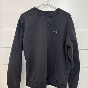 Patagonia Men's crewneck sweatshirt-Black